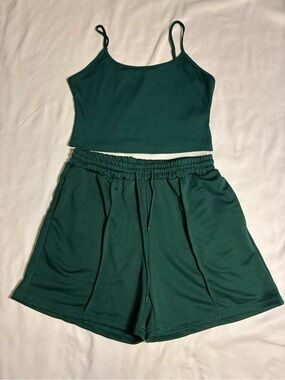 Women's Forest Green Elastic-Waist Shorts-Tank Top Set New Without Tags